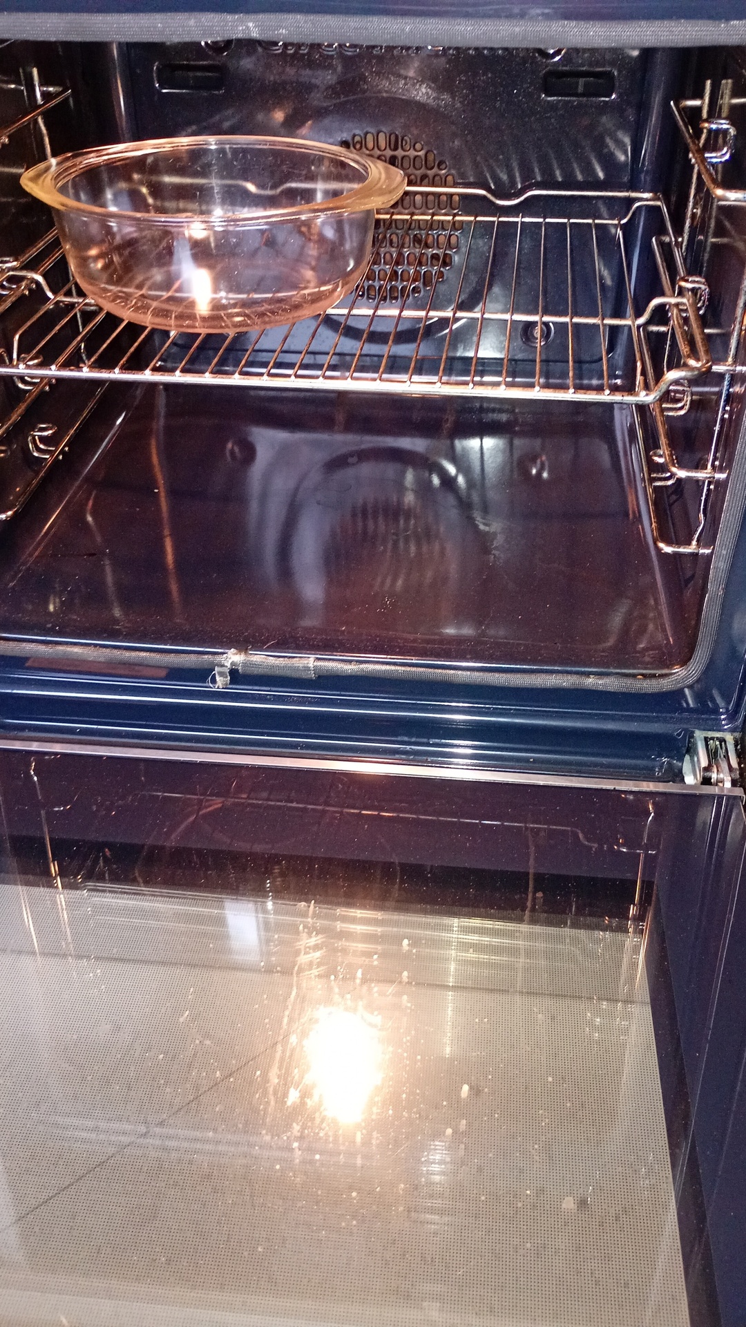 Before photo for Oven and Fridge Cleaning