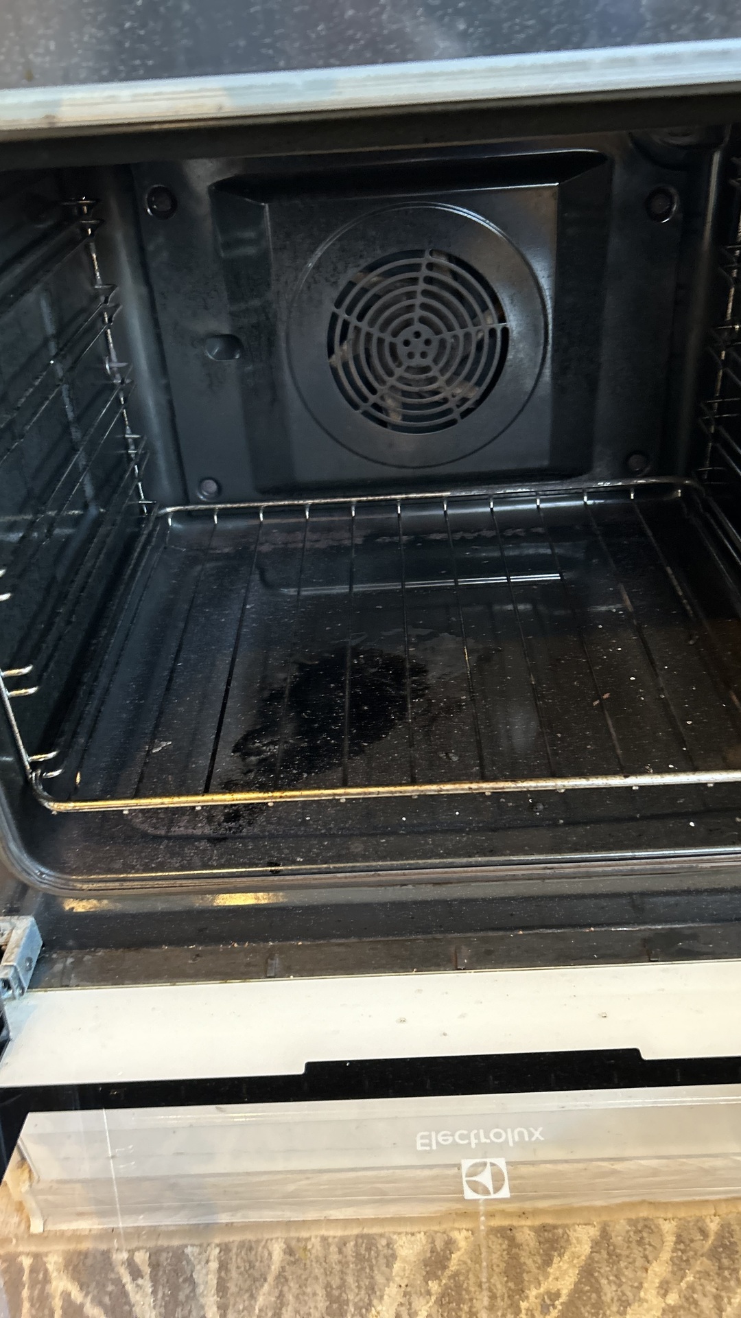 Before photo for Oven and Fridge Cleaning